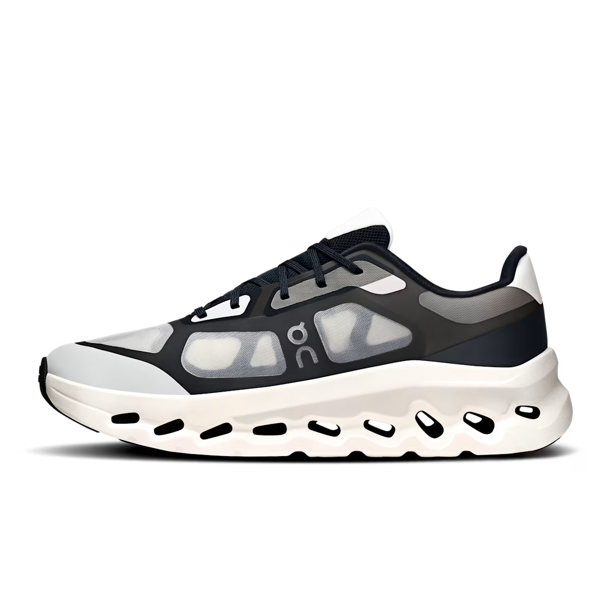 Cloudtilt Remix Black / Ivory