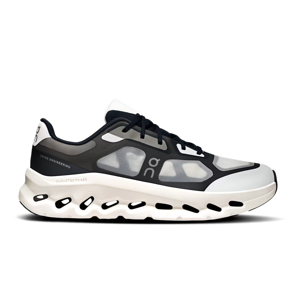 Cloudtilt Remix Black / Ivory